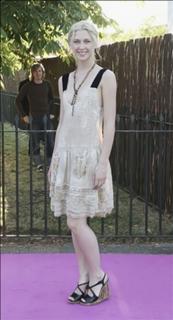 Margo Stilley feet photo 5