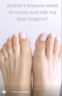Margo Stilley feet photo 18