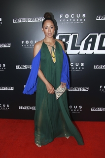 Margot Bingham feet photo 6