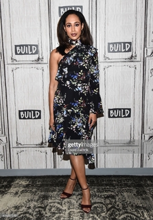 Margot Bingham feet photo 8