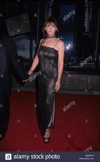 Margot Kidder feet photo thumbnail