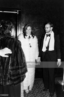 Margot Kidder feet photo thumbnail