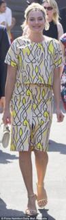 Margot Robbie feet photo thumbnail