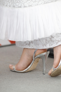 Margot Robbie feet photo thumbnail