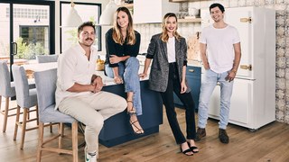 Margot Robbie feet photo thumbnail