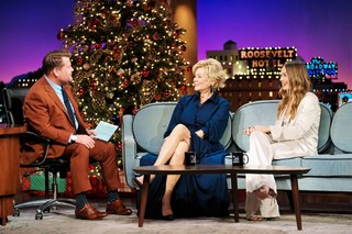 Margot Robbie feet photo thumbnail