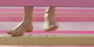Margot Robbie feet photo thumbnail