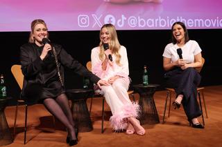 Margot Robbie feet photo thumbnail