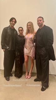 Margot Robbie feet photo thumbnail