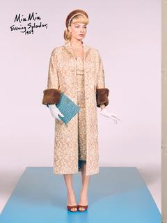 Margot Robbie feet photo thumbnail