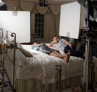 Margot Robbie feet photo thumbnail