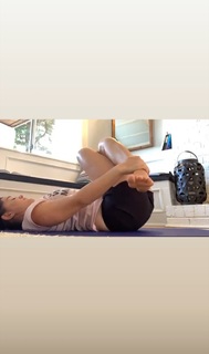 Marguerite Moreau feet photo thumbnail