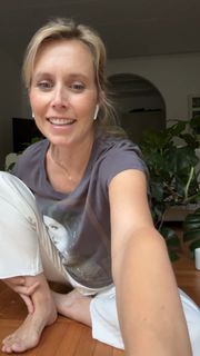 Marguerite Sikabonyi feet photo 3