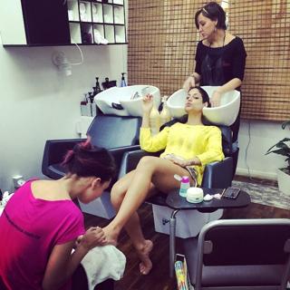 Mari Gonzalez feet photo thumbnail