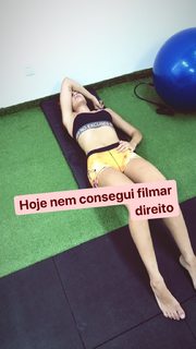 Mari Gonzalez feet photo thumbnail