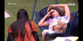 Mari Gonzalez feet photo thumbnail