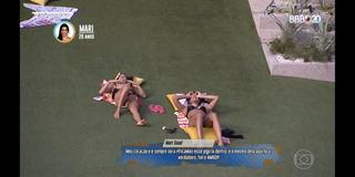 Mari Gonzalez feet photo thumbnail