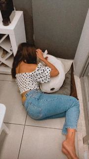 Mari Gonzalez feet photo thumbnail