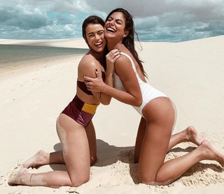 Mari Gonzalez feet photo thumbnail