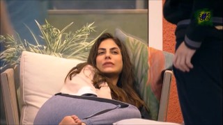 Mari Gonzalez feet photo thumbnail