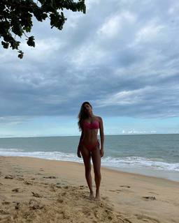 Mari Gonzalez feet photo thumbnail