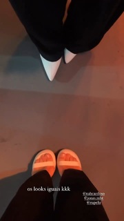 Mari Gonzalez feet photo thumbnail