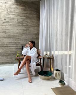 Mari Gonzalez feet photo thumbnail