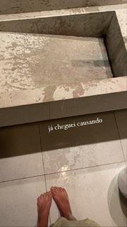 Mari Gonzalez feet photo thumbnail