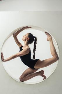 Maria Abashova feet photo thumbnail