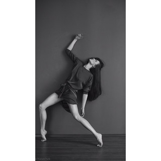 Maria Abashova feet photo thumbnail