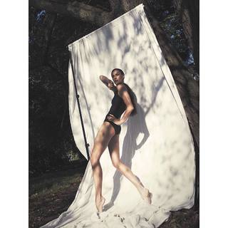 Maria Abashova feet photo thumbnail