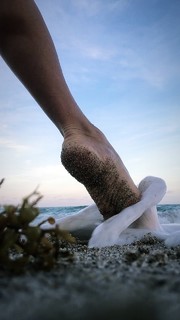 Maria Abashova feet photo thumbnail