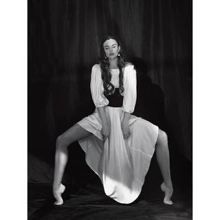 Maria Abashova feet photo thumbnail