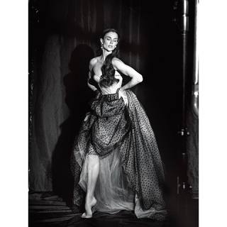 Maria Abashova feet photo thumbnail