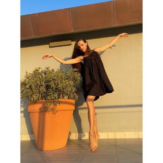 Maria Abashova feet photo thumbnail