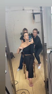 Maria Abashova feet photo thumbnail