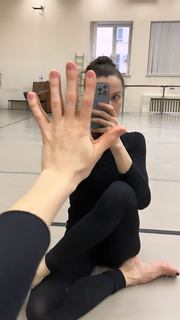 Maria Abashova feet photo thumbnail