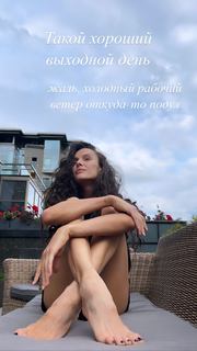 Maria Abashova feet photo thumbnail