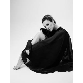 Maria Abashova feet photo thumbnail