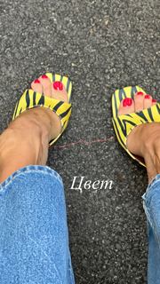 Maria Abashova feet photo thumbnail