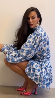 Maria Abashova feet photo thumbnail