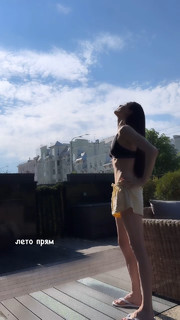 Maria Abashova feet photo thumbnail