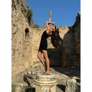 Maria Abashova feet photo thumbnail