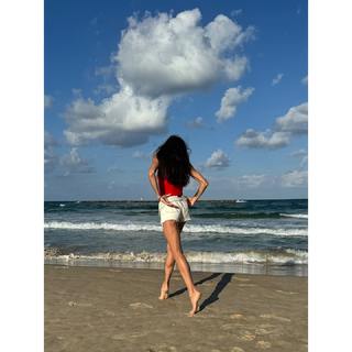 Maria Abashova feet photo thumbnail