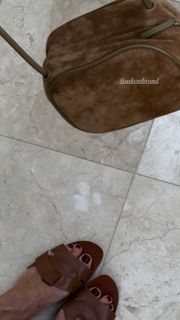 Maria Abashova feet photo thumbnail