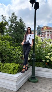 Maria Abashova feet photo thumbnail