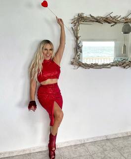 Maria Androutsou feet photo 8