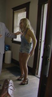 Maria Bakalova feet photo thumbnail