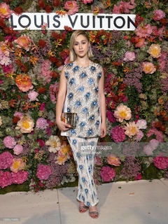 Maria Bakalova feet photo thumbnail