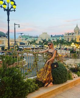 Maria Bakalova feet photo thumbnail